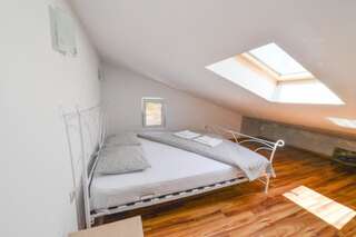 Апартаменты J & P Apartments Котор Двухуровневые апартаменты с 2 спальнями и балконом-60