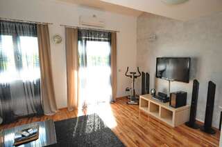 Апартаменты J & P Apartments Котор Двухуровневые апартаменты с 2 спальнями и балконом-86