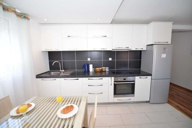 Апартаменты J & P Apartments Котор-27